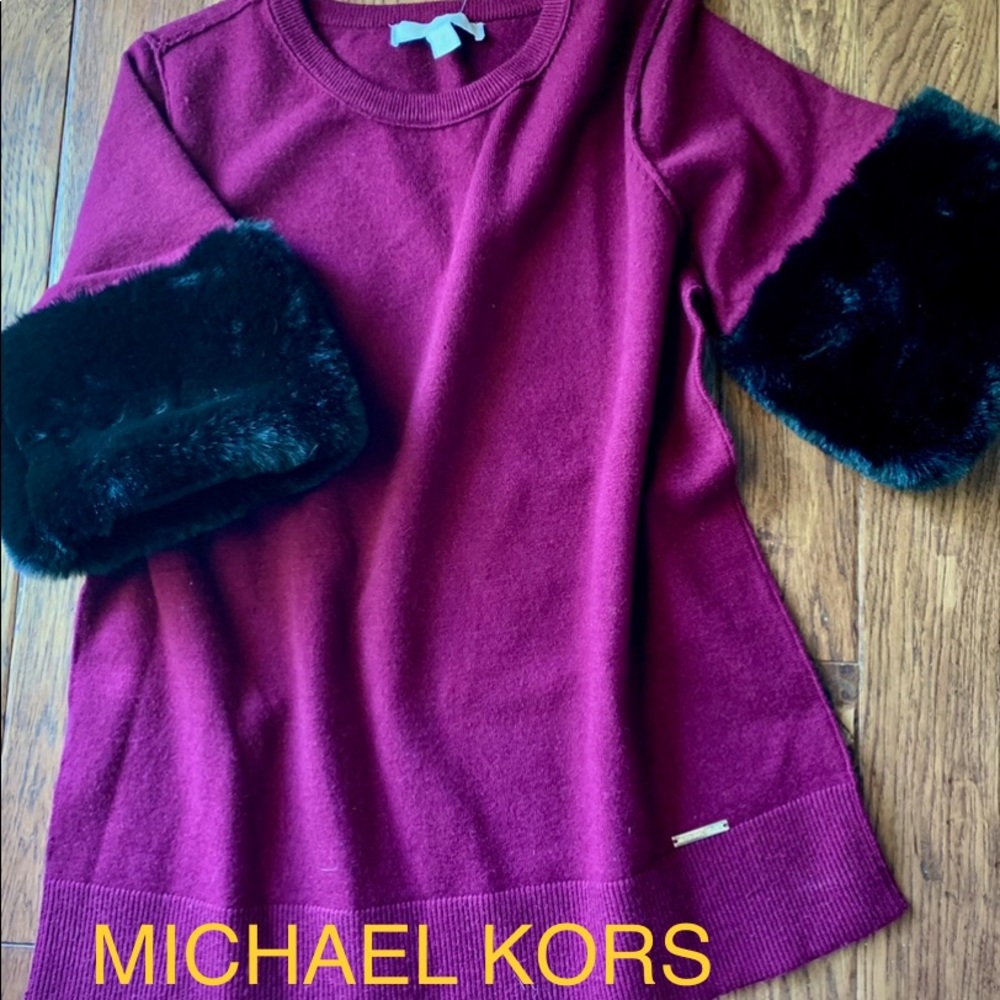 NWT MICHAEL KORS fur cuffed burgundy sweater
